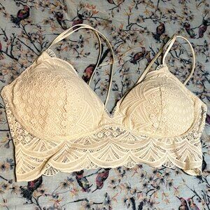 Padded bralet with lace size large by Auden, NWOT
